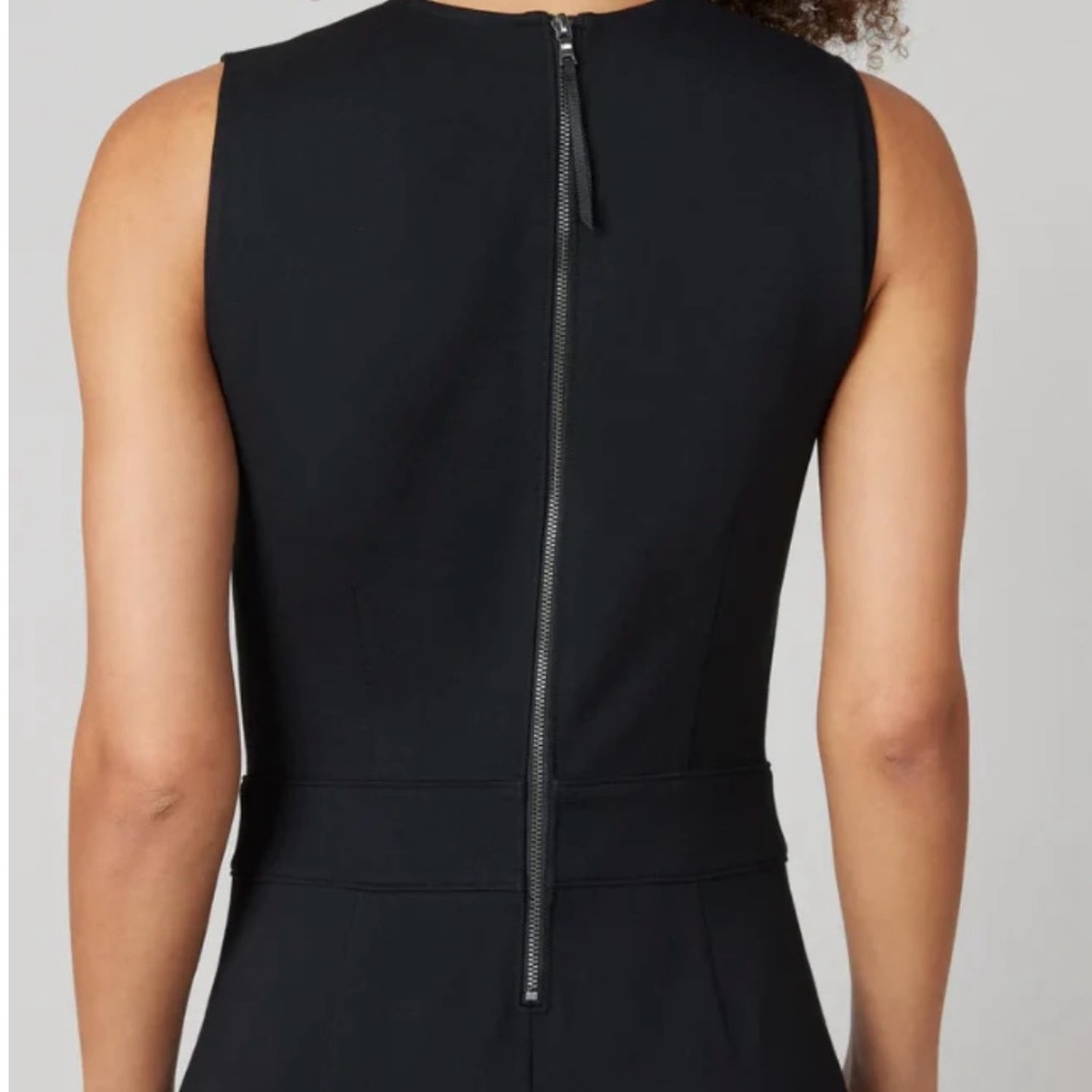 SPANX THE PERFECT SLEEVELESS BLACK JUMPSUIT SIZE MEDIUM BRAND NEW WITH TAGS - Picture 4 of 6